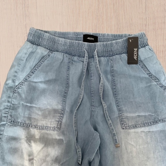 Women's Drawstring Jogger Light Wash Denim Look SMALL - Picture 4 of 9